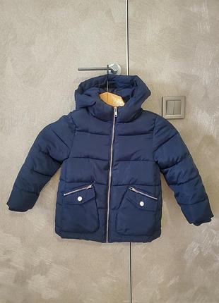 Тепла куртка пуховик фірмова. розмір 6 років