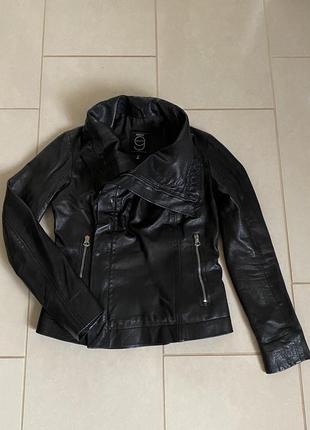 Дизайнерская кожаная куртка премиум класса размер xs/s