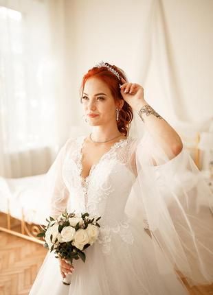 Весільна сукня