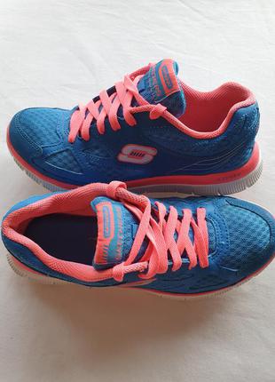 Кросівки skechers р. 36