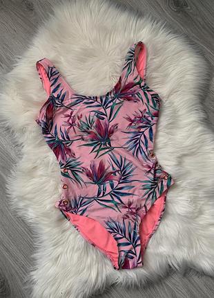 Красивый цельный сдельный купальник розовый