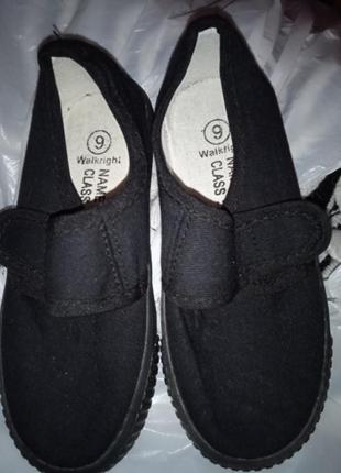 Мокасини нові