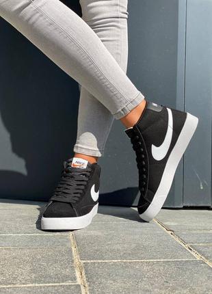 Женские черно0белые  высокие замшевые кроссовки nike blazer 77 mid🆕найк аир джордан6 фото