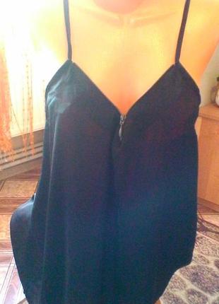 Красива атласна майка amisu