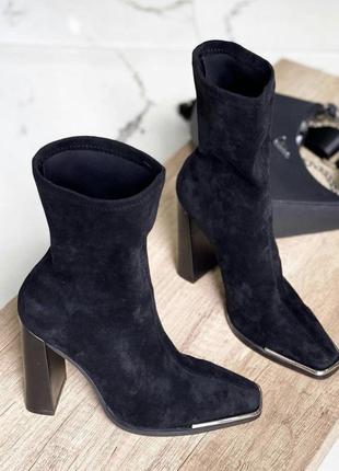 Ботильони на каблучку замш