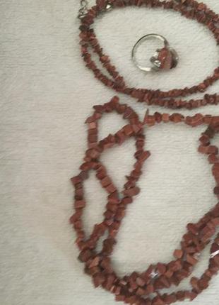 Натуральный авантюрин (золотой песок).