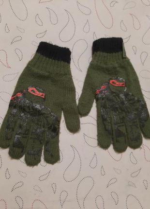 Перчатки