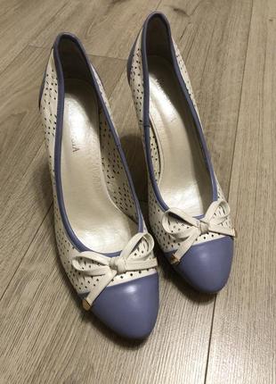 Кожаные туфли , 25 см , каблук 11 см