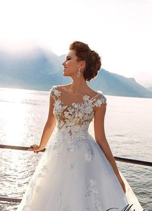 Вишукане весільне пляття з колекції la petra minta