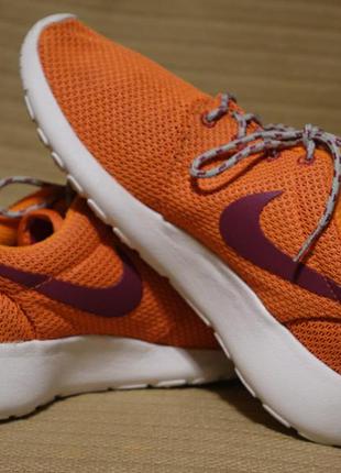 Яскраво помаранчеві кросівки nike wmns roshe run 511882-801 37 1/2 р. 24 див.