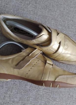 ♥️💛шкіряні кросівки