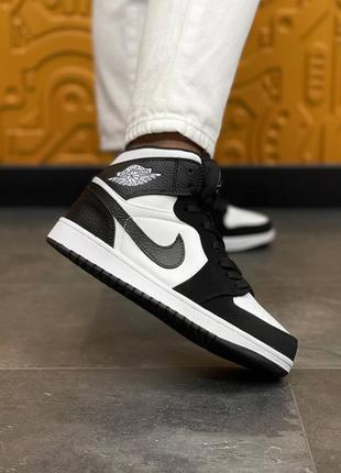 Жіночі кросівки nike air jordan high s black/white6 фото