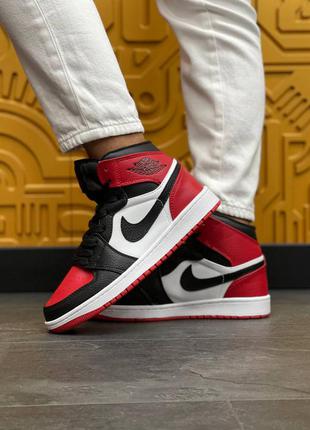 Женские кроссовки nike air jordan   high s black/red1 фото