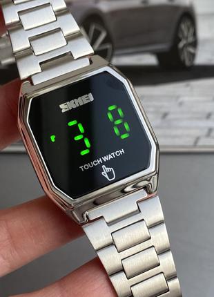 Годинники електронні металеві skmei led watch, оригінал1 фото