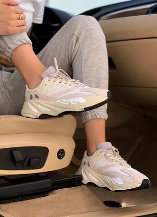 Кросівки adidas yeezy 700 analog кроссовки8 фото