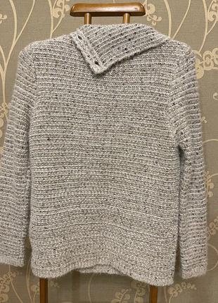 Дуже красивий і стильний брендовий теплий в'язаний светр.3 фото