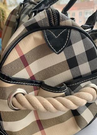 Классная большая сумка burberry.8 фото