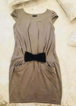 Платье футляр, бежевое, моко с карманами1 фото