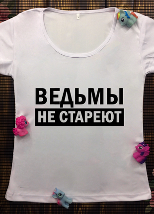 Женская футболка с принтом