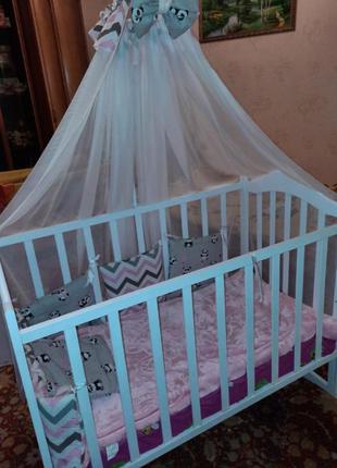 Детская кроватка