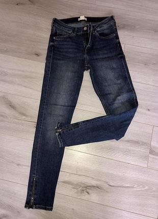 Джинси skinny