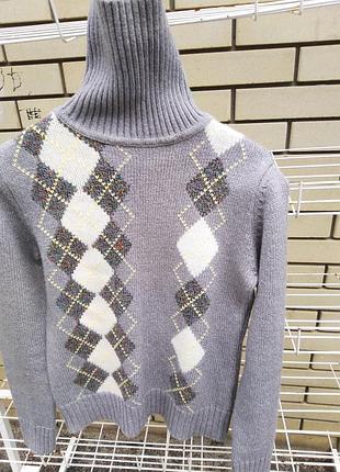 Свитерок короткий женский, размер 8-10