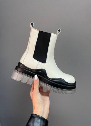 Черевики жіночі ботега bottega veneta boots cream clear sole no logo