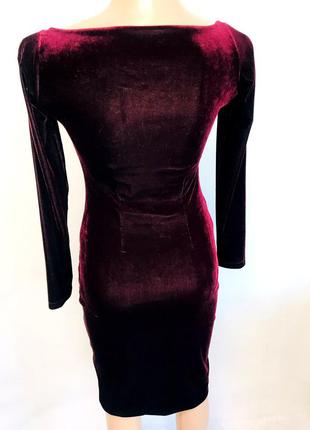 Бордовое бархатное платье-карандаш6 фото