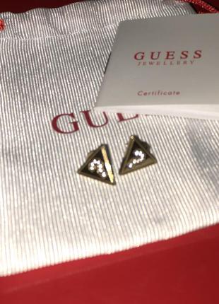 Сережки guess