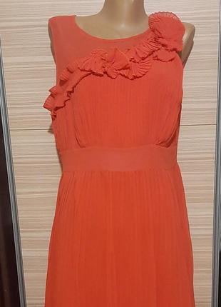 Оранжевое коралловое платье
