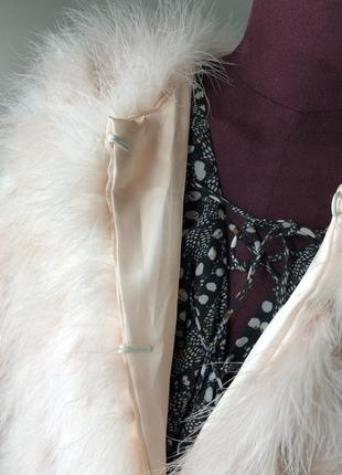 Розовая пудровая шуба накидка из страусиных перьев шубка пальто rundholz owens3 фото