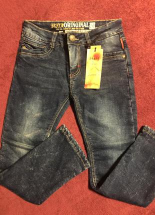 Утеплені джинси угорщина на ріст 140 см