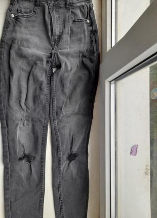 Темно серые джинсы 25 р-р2 фото