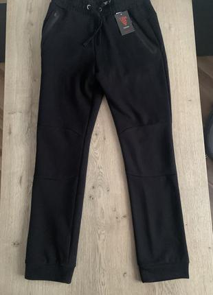 Нові спортивні штани штани osaga