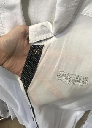 Белоснежная рубашка с вишивкой бисером4 фото