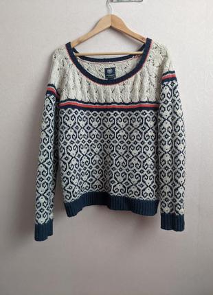 Теплый свитер с узором из альпаки и шерсти