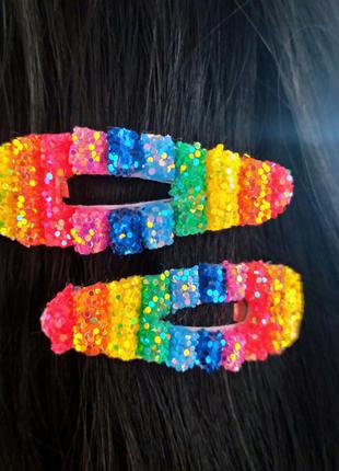 Декоративна шпилька хлопалка