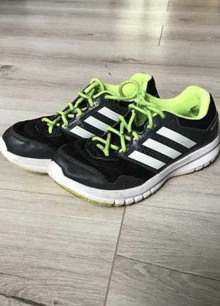 Детские кроссовки adidas
