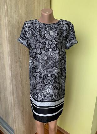 Сукня принт
