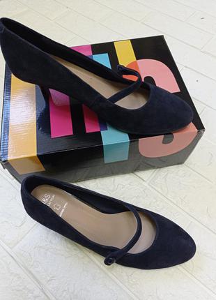 Туфли на каблучке m&s collection