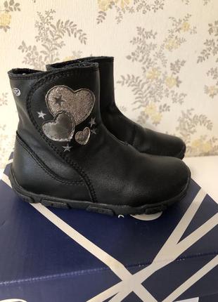 Демісезонні черевики geox