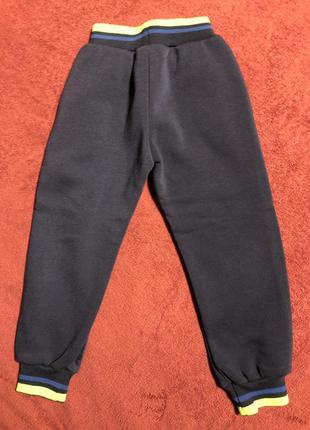 Утеплённые спортивные штаны венгрия 🇭🇺 на рост 104 см2 фото