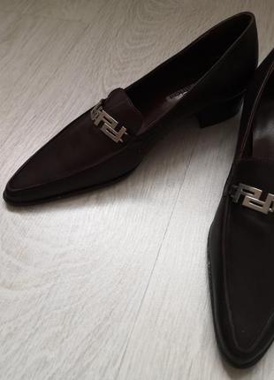 Шкіряні туфлі 38 розміру