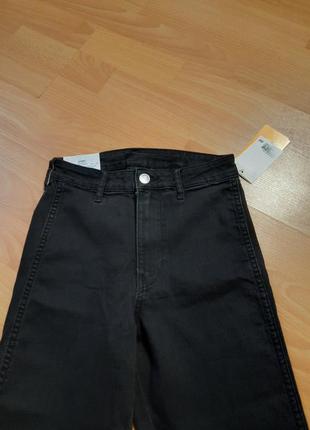 H&m новве чернве джинсы с необработанным нижним краем джинси штани брюки7 фото