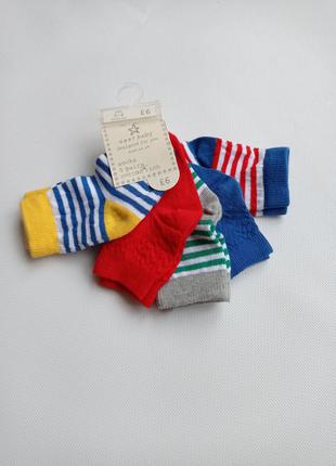 Next. набір з 5 пар шкарпеток 3-6 місяців.