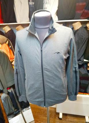 Отличный костюм maraton для тренировок