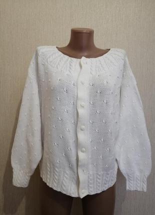 Трендовий светр накидка з об'ємним рукавом