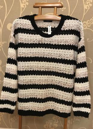 Очень красивая и стильная брендовая кофточка в полоску большого размера 20.