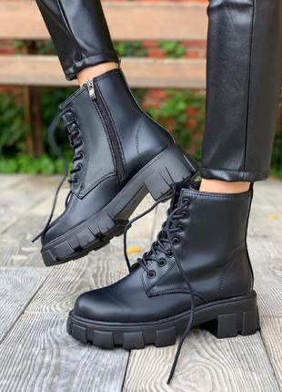 Женские ботинки ярлык черные2 фото
