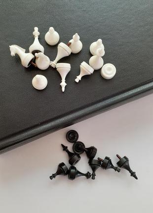 Шахматы ссср из набора малютка завода киевпластмасс советские миниатюрные магнитные дорожные сувенирные5 фото